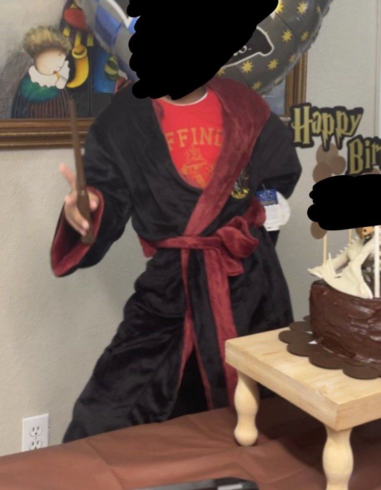 Harry Potter Gryffindor Hooded Robe Size S (Category: Coats, Jackets and Outerwear) located in Makati City. Submitted by stitchyyromi (Listing ID 1470913130, Image 2). Description: ❗️PRICE IS NEGOTIABLE❗️ Super Soft comfy Happy Potter Gryffindor Robe. Could be used as costume or lounging or a gift for a potterhead!! fits kids- teens - Size: Small (100% polyester flame-resistant fleece) - Features: Embroidered house crest, attached hood, and front