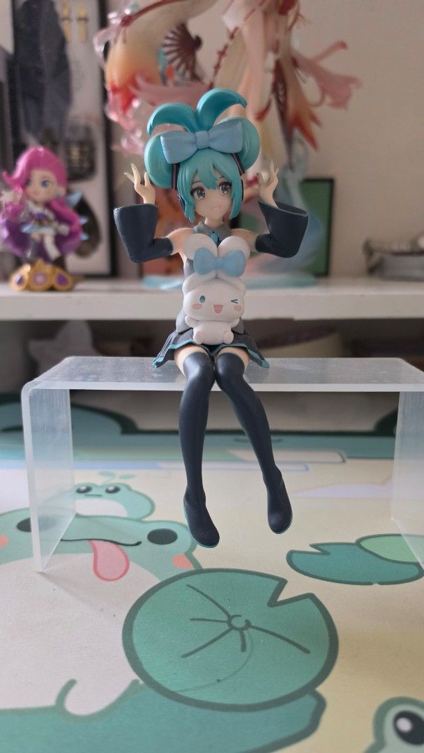 Hatsune Miku Cinnamoroll Noodle Stopper (Category: Figurines & Statues) located in Cotabato. Submitted by cyllionox (Listing ID 1470778813, Image 1). Description: - Condition: no box, no issues.