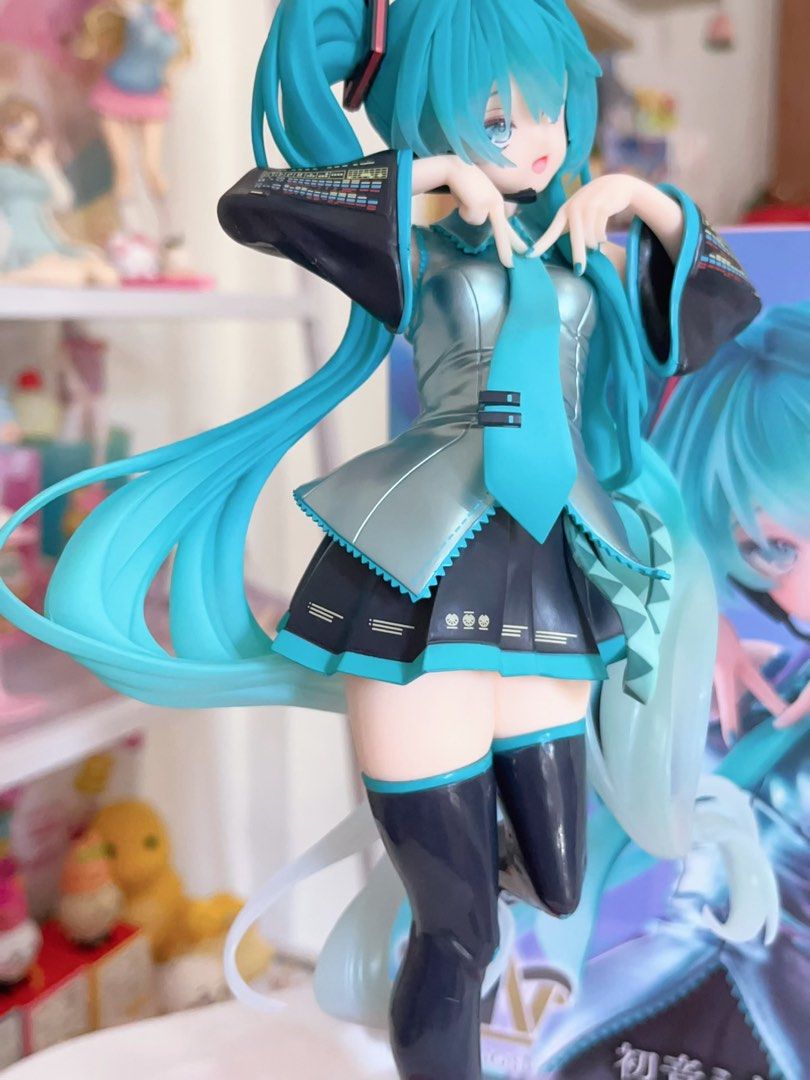 Hatsune Miku T-most Figure (Category: Figurines & Statues) located in Manila. Submitted by faebunbun (Listing ID 1470794127, Image 3). Description: -- LAST PRICE POSTED (WYSIWYG) -- 🍡 authentic 🍡 BIB, w clamshell 🍡 rfs: impulse purchase & need extra funds for PO's can provide more photos if needed 🍭 loc: cainta.