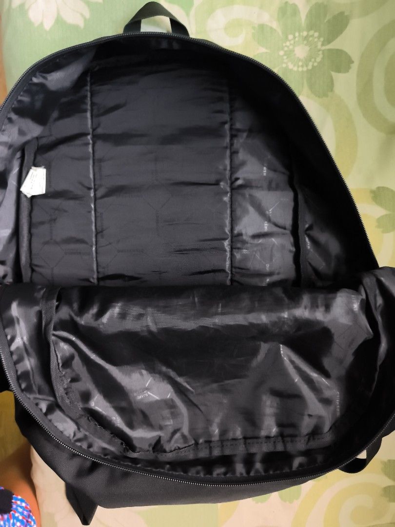 Hawk Black and Pink Backpack (Category: Backpacks) located in Bulacan. Submitted by jvblaguard08460 (Listing ID 1470750721, Image 3). Description: - Brand/Model: Hawk Backpack - Color: Classic black with a bright pink front pocket - Storage: Main compartment and front pocket with zipper closures - Comfort: Padded back straps for comfortable daily wear - Material: Durable fabric built to last - Use: Great size for school, work, or everyday commute