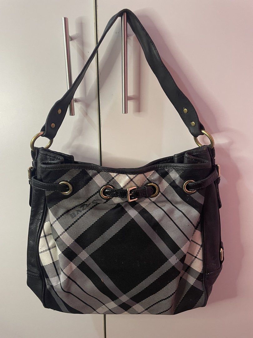 Hazzys Tote Bag (Category: Tote Bags) located in Mabalacat. Submitted by jun3finds (Listing ID 1470835801, Image 1). Description: .