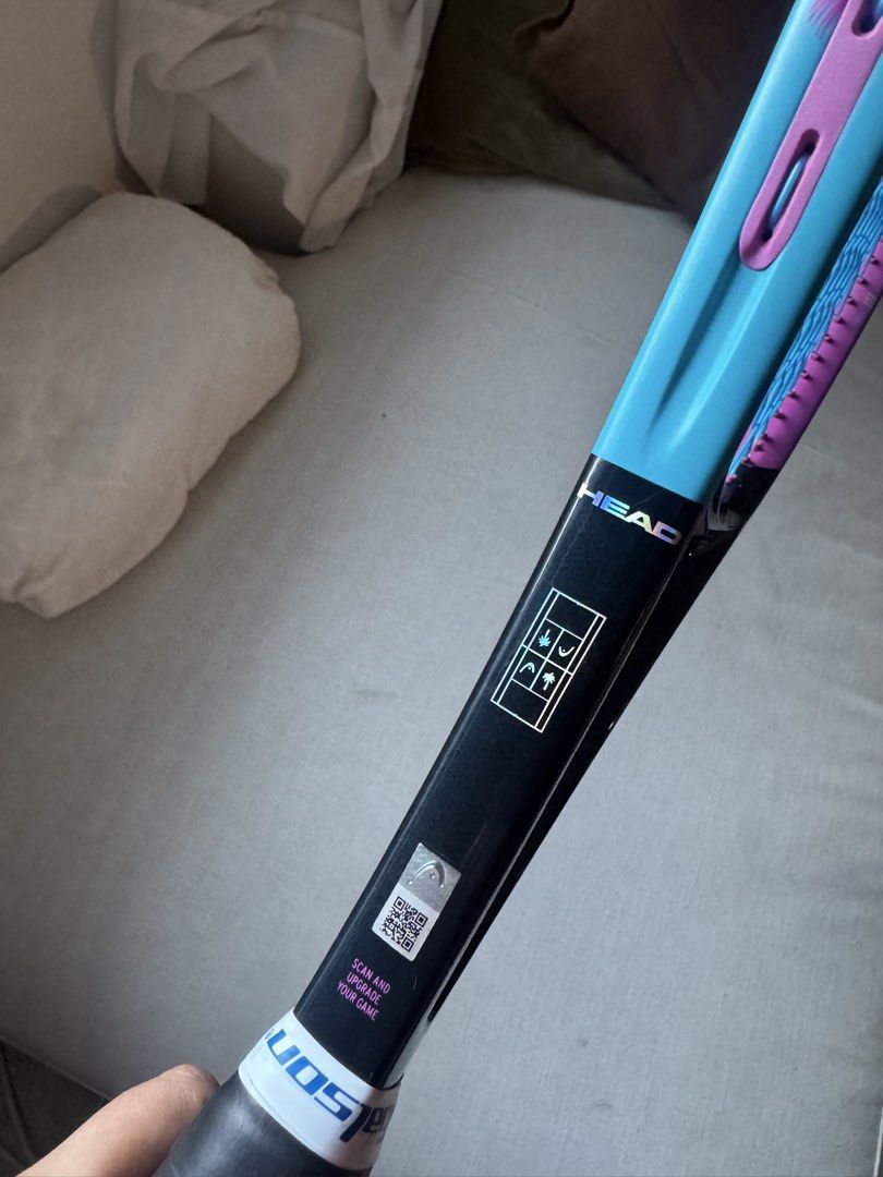 HEAD Radical MP (Category: Racket and Ball Sports) located in Manila. Submitted by sammalvv (Listing ID 1470831264, Image 3). Description: HEAD Radical MP Limited Edition - Palm Tree Crew Grip 3 Only has signs of use but no major scratches or dents Weight Unstrung: (+/- 5g) 300 Head Size (sq. in): 98 Beam Width (mm): 20-23-21 Balance (+/- 5mm): 320 mm (Head Light) String Pattern: 16x19 Length (inches): 27 Composition: Graphite, Graphene 360+.
