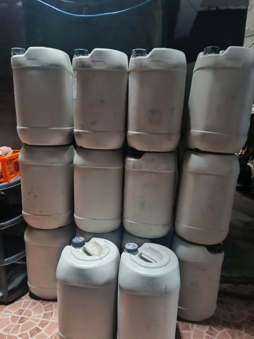 Heavy-duty plastic storage containers jugs drums (Category: Storage Boxes & Baskets) located in Malabon City. Submitted by phezrmalabrigo (Listing ID 1470769632, Image 2). Description: - Item: Heavy-duty large grey plastic containers - Features: Secure caps, sturdy build, and stackable for easy transport - Uses: Great for storing water, chemicals, and other liquids - Condition: Durable material designed for rough use - Availability: Selling in bu