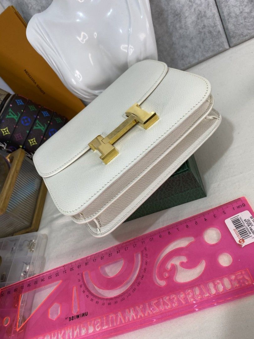 Hermes Constance 18 (Category: Luxury Bags & Wallets) located in Cebu City. Submitted by bisayaseller77 (Listing ID 1470871453, Image 3). Description: like new. thrifted/ ukay.