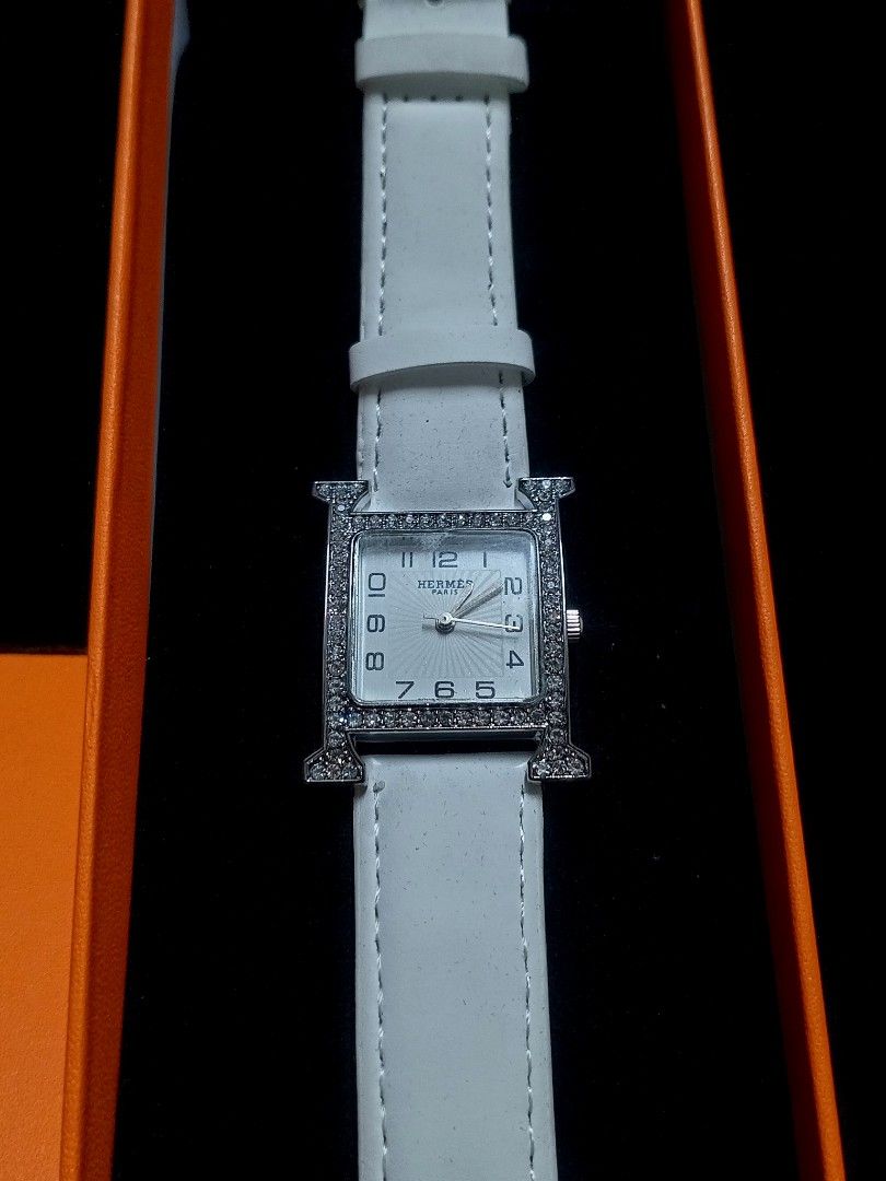 Hermes Leather Strap Watch (Category: Women's Watches) located in Aguinaldo. Submitted by ukayandthrift (Listing ID 1470832494, Image 3). Description: .