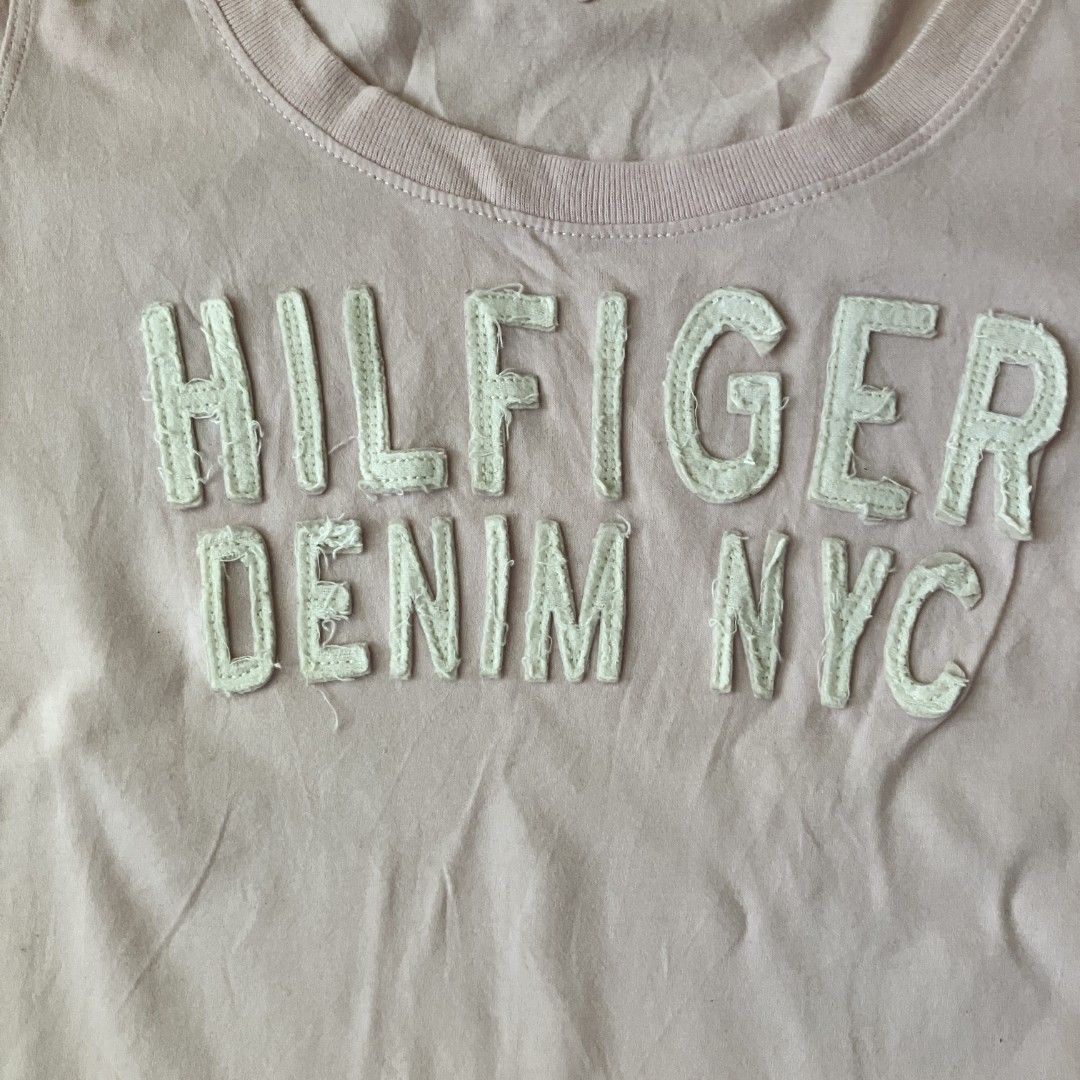 🌼Hilfiger Denim short-sleeve crewneck tee • small - medium (Category: Shirts) located in Cagayan de Oro. Submitted by capybara.co.ph (Listing ID 1470802149, Image 3). Description: small - medium L25 B32 - 40 🌺 ❌️mine ₱149 | grab ₱199 💓 lock ₱219 ꒰১ ໒꒱ eob will be on Thursday, Oct 29 8PM ꒰১ ໒꒱ payment deadline will be on Friday, Oct 30 ꒰১ ໒꒱ shipping will be on Saturday Tysm °❀.ೃ࿔.