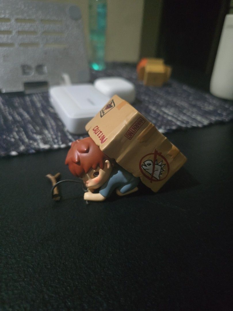 Hirono Echo Series (Caught You) (Category: Designer & Blind Box Toys) located in Rizal. Submitted by imnotraf (Listing ID 1470839876, Image 1). Description: No box and card.