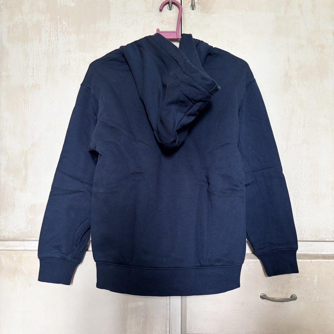H&M Kids Hoodie (Category: Babies & Kids Fashion) located in Pasig City. Submitted by uyamuya (Listing ID 1470755141, Image 2). Description: Brand: H&M Kids Size: 8-10 years old (134-140cm height).