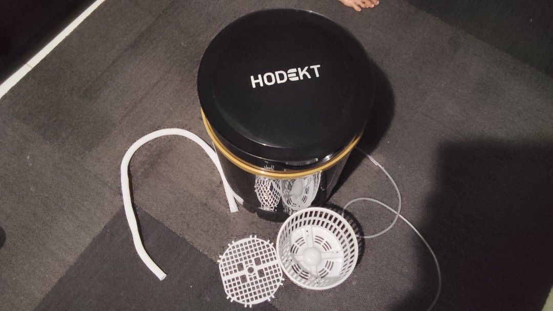 Hodekt Mini Washing Machine (Category: Washing Machines and Dryers) located in Imus. Submitted by zxchelle (Listing ID 1470839479, Image 1). Description: Good as new Used 5 times only No Issue.