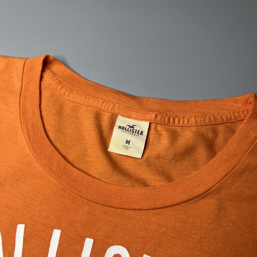 HOLLISTER (Category: Shirts) located in Manila. Submitted by aaaaaahhhhhh (Listing ID 1470846249, Image 3). Description: Medium 17.5W 25.5L Cut washtag, Minimal crack, dot stain Lalamove or J&t Express + Shipping fee.