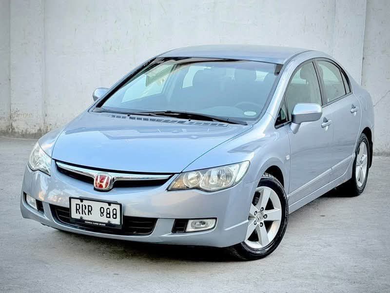 Honda Civic FD 1.8s Auto (Category: Used Cars) located in Manila. Submitted by quality_cars (Listing ID 1470914568, Image 2). Description: ‼️FOR SALE‼️ ‼️ ONE OF THE FRESHEST CIVIC FD IN TOWN‼️ •Fresh unit •HONDA CIVIC FD 1.8s •Year Model 2007 •BLUISH SILVER •Automatic Transmission •2 smart keys •Low mileage (90,xxx) money back if fake Last oms @honda shaw •Intact interior •100%Super Fresh In and Out •SUPER TIN CAN BODY •Original Paint (some part