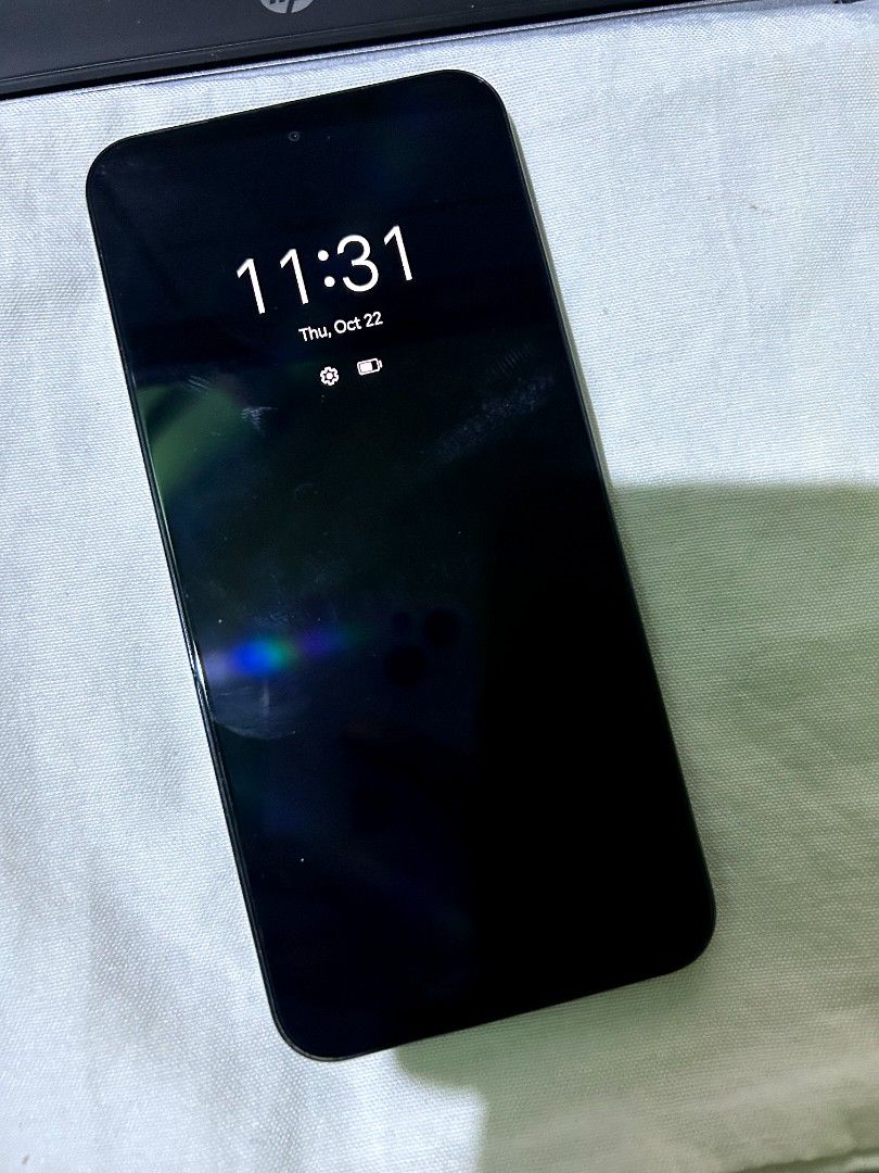 Honor X9d (Category: Vivo) located in San Pedro. Submitted by semskiefou08638 (Listing ID 1470743747, Image 3). Description: Honor X9d 256gb 12+12gb ram no issue box and unit only with replacement cord 14k.