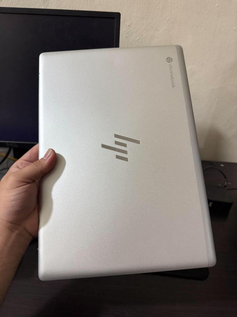 HP Elite c640 G3 Chromebook (Category: Laptops & Notebooks) located in Manila. Submitted by happyearth.953a15 (Listing ID 1470859997, Image 2). Description: HP Elite c640 G3 Chromebook I7 12th gen 16gb ram 256gb storage Chrome OS Chrome OS Unit with charger No issue ✅ No issue ✅ 💸💸 13,500 each Location: San Andres bukid manila Pick up or meet up.