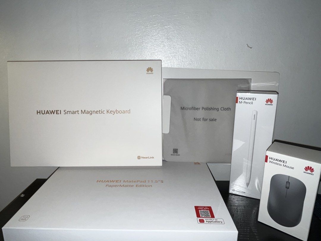 HUAWEI MATEPAD 11.5”S PAPERMATTE EDITION (Category: Android) located in Paranaque City. Submitted by micahiatto (Listing ID 1470867598, Image 1). Description: HUAWEI MATEPAD 11.5”S PaperMatte Edition MODEL: TGR-W09 COLOR: VIOLET ROM: 256GB Updated software with installed Gbox for Google Play Store access and downloads Inclusive of: ✅Huawei Smart Magnetic Keyboard (Gray) ✅Huawei Wireless Mouse (Gray) ✅Huawei M-Pencil 3rd Generation ✅Huawei Exclusi