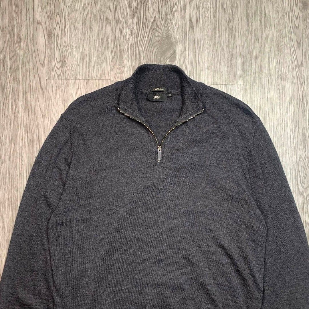 HUGO BOSS (Category: Coats, Jackets and Outerwear) located in Carmen. Submitted by luxurious_1 (Listing ID 1470804995, Image 2). Description: HUGO BOSS SZ XXL LENGTH 24 WIDTH 29 EXCELLENT CONDITION NO ISSUE.