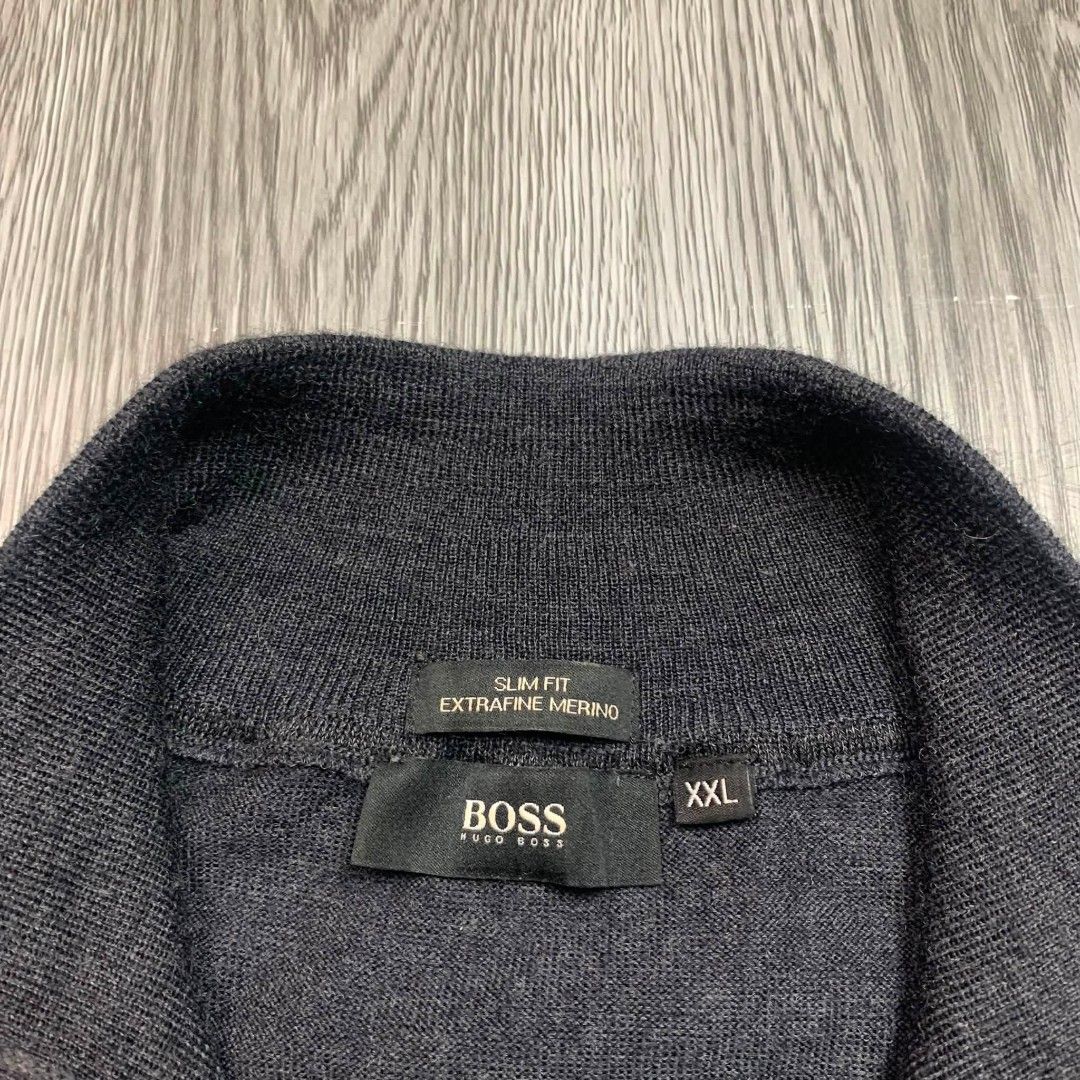 HUGO BOSS (Category: Coats, Jackets and Outerwear) located in Carmen. Submitted by luxurious_1 (Listing ID 1470804995, Image 3). Description: HUGO BOSS SZ XXL LENGTH 24 WIDTH 29 EXCELLENT CONDITION NO ISSUE.