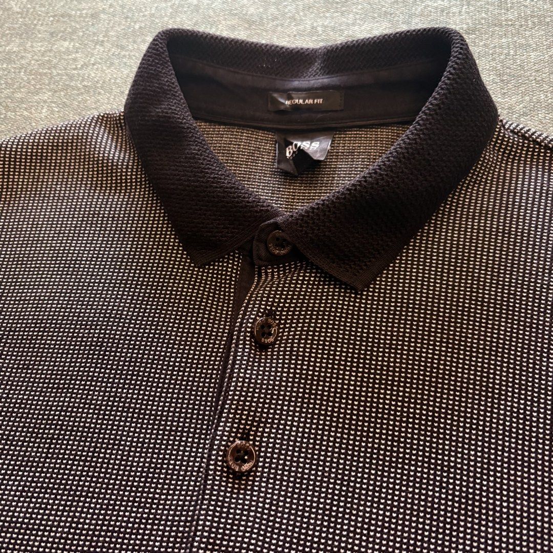 Hugo Boss Polo Shirt (Category: Tshirts & Polo Shirts ) located in Butuan. Submitted by ragscurations (Listing ID 1470751134, Image 3). Description: Size : Small on tag Inches : Width 18 Inches : Length 28 Condition : Excellent Flaws : Flawless Color rate 9.8 Fave item : Beautiful design.