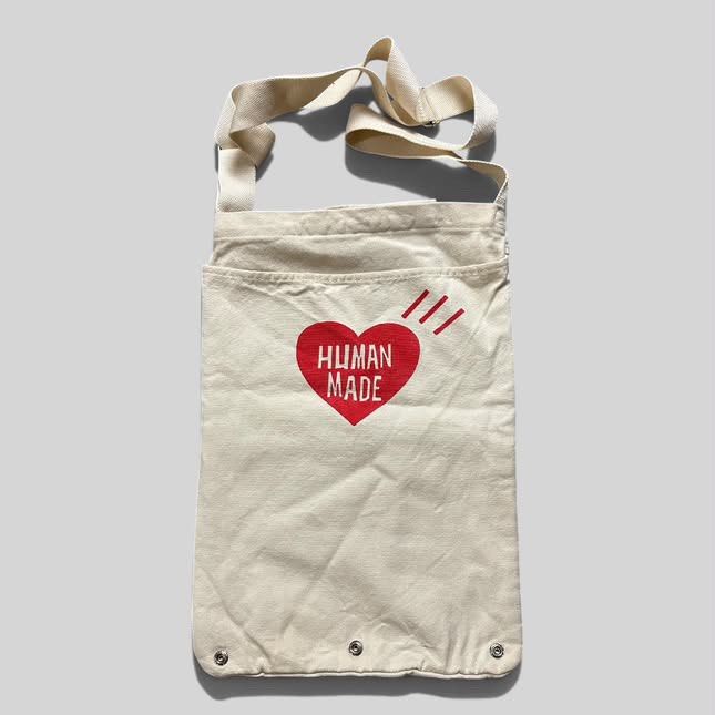 Human Máde 2-Way Canvas Shoulder Bag (Category: Luxury Bags & Wallets) located in Zamboanga. Submitted by swayporgy (Listing ID 1470869639, Image 1). Description: .