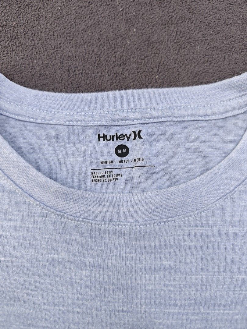 Hurley Graphic T-Shirt (Category: Tshirts & Polo Shirts ) located in Bulacan. Submitted by pzj_thrift (Listing ID 1470778338, Image 2). Description: condition 9/10 color rate 9/10 issue stain.