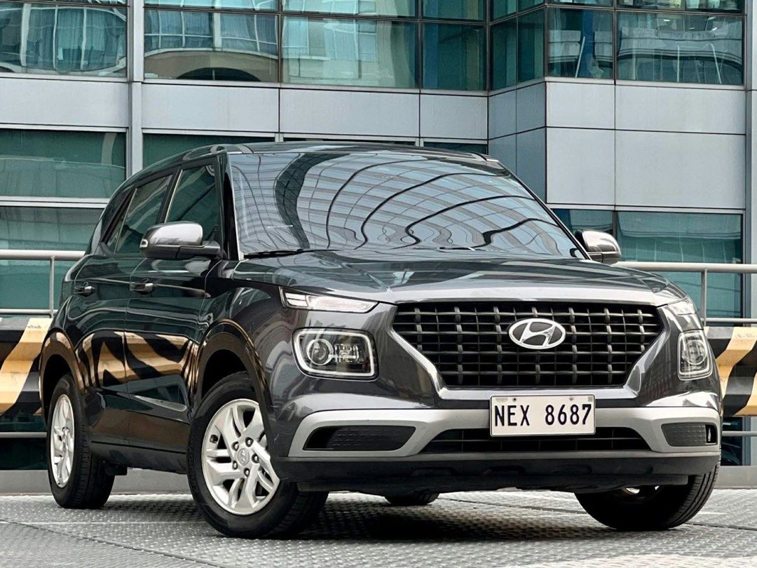 Hyundai Venue GL‼️🔥 Auto (Category: Used Cars) located in Makati City. Submitted by maby_latido05 (Listing ID 1470833048, Image 3). Description: 2022 Hyundai Venue GL 1.6 Gas AT Low Mileage 27K Only‼️🔥 30%DP - 149,000 Php 2yrs - Php 31,000 3yrs - Php 22,000 4yrs - Php 18,000 Chattel and Insurance Included ✅ No Mileage Tampering Guaranteed! 1st Owner 1.6 Gas Engine Automatic Transmission 27,000 Mileage with Records Casa Maintained Touch Screen R