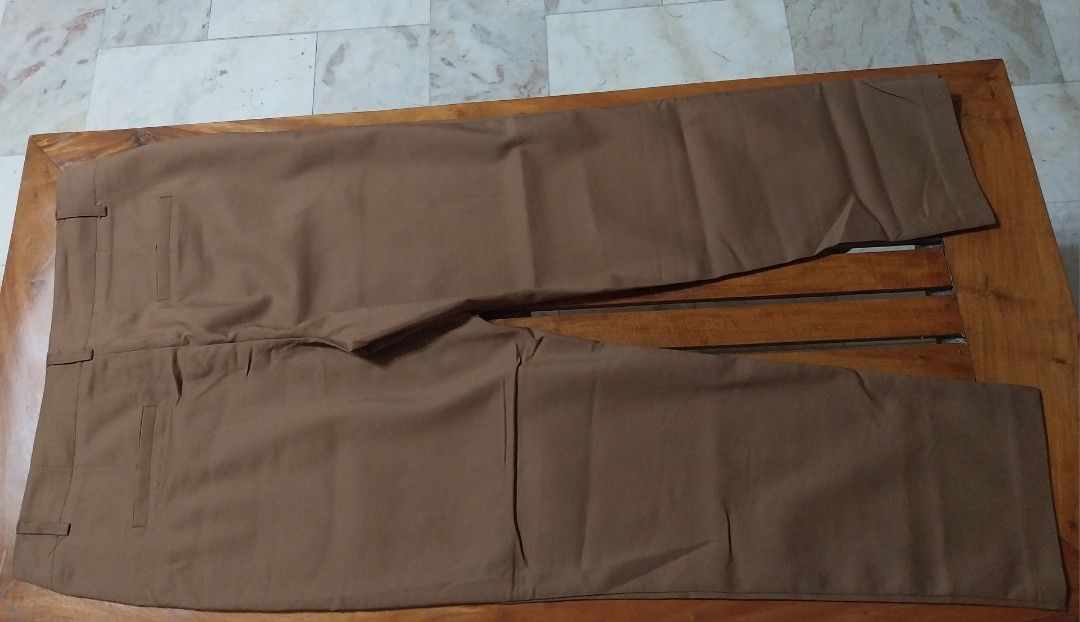 IORA Formal Trousers (Category: Other Bottoms) located in Marikina City. Submitted by positivity.thriftshop (Listing ID 1470906392, Image 2). Description: 💟 IORA Formal Trousers, chocolate brown color. Never worn nkatago lng sa closet and bought in sg (original price 1.3k) 💟 SIZE L (see attached photos for the measurements) 💚 MOP: GCash ONLY 🚚 DELIVERY OPTIONS: LBC or J&T only (shipping fee c/o buyer) 👎 NO Cancellation, return or exchange 👎