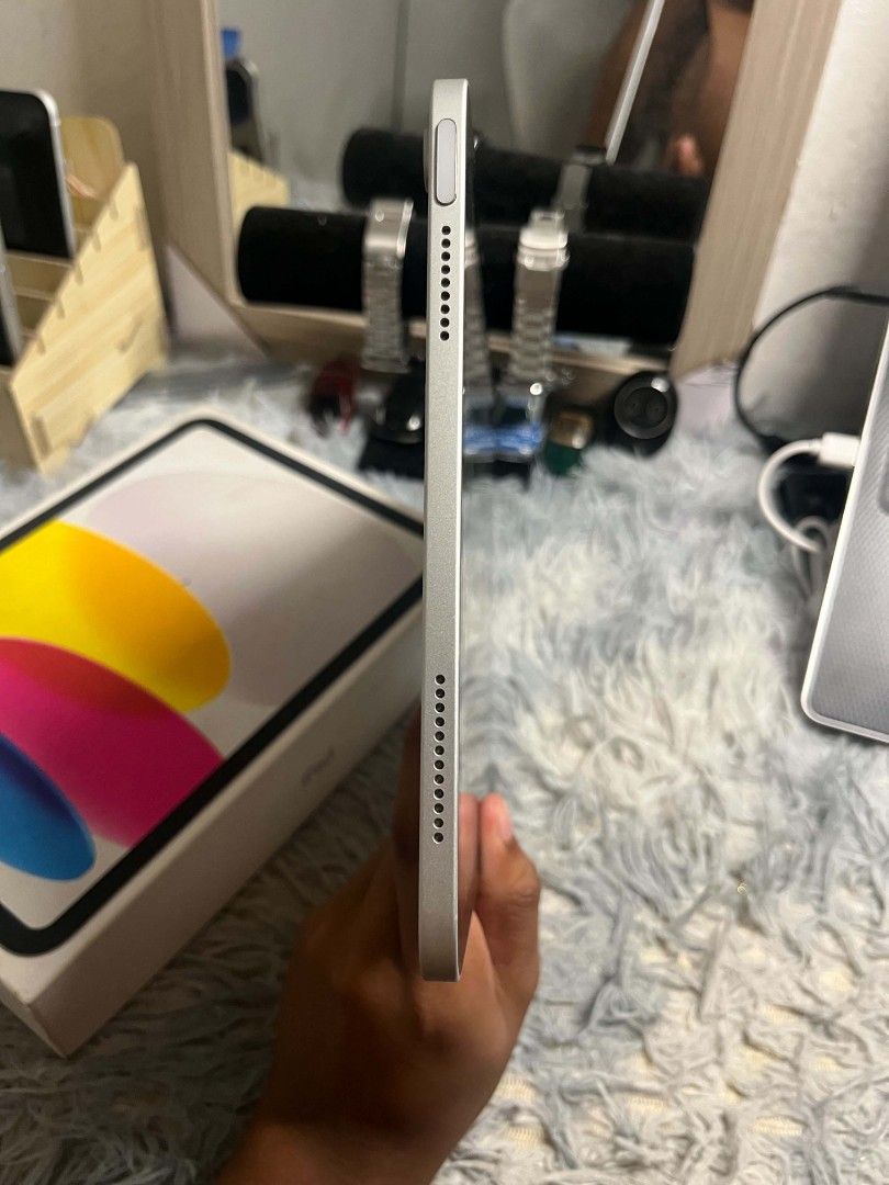 iPad A16 11th Gen 128gb (Category: iPad) located in Manila. Submitted by japzkie12 (Listing ID 1470752981, Image 3). Description: iPad A16 11th Gen 128gb Wifi - No history of repair - All features are working properly - Aug2026 warranty - 95% batt health - Good condition ₱20,500 may bawas sa surebuyer dm📩 👌🏽Unli Check & Reset 📍QC Area open for meetup/pickup/delivery.