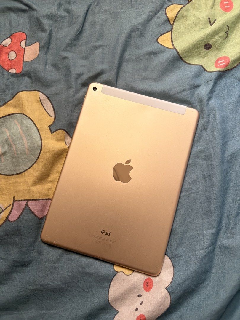 iPad Air 2 with Simslot 128GB (Category: iPad) located in Las Pinas. Submitted by ayee_mami (Listing ID 1470803496, Image 1). Description: Selling my Preloved own used IPAD Air 2 with simslot 128gb No hidden issue all working. no sim restriction Unli Reset not bypassed Unit & Case only Location : Bacoor Molino .