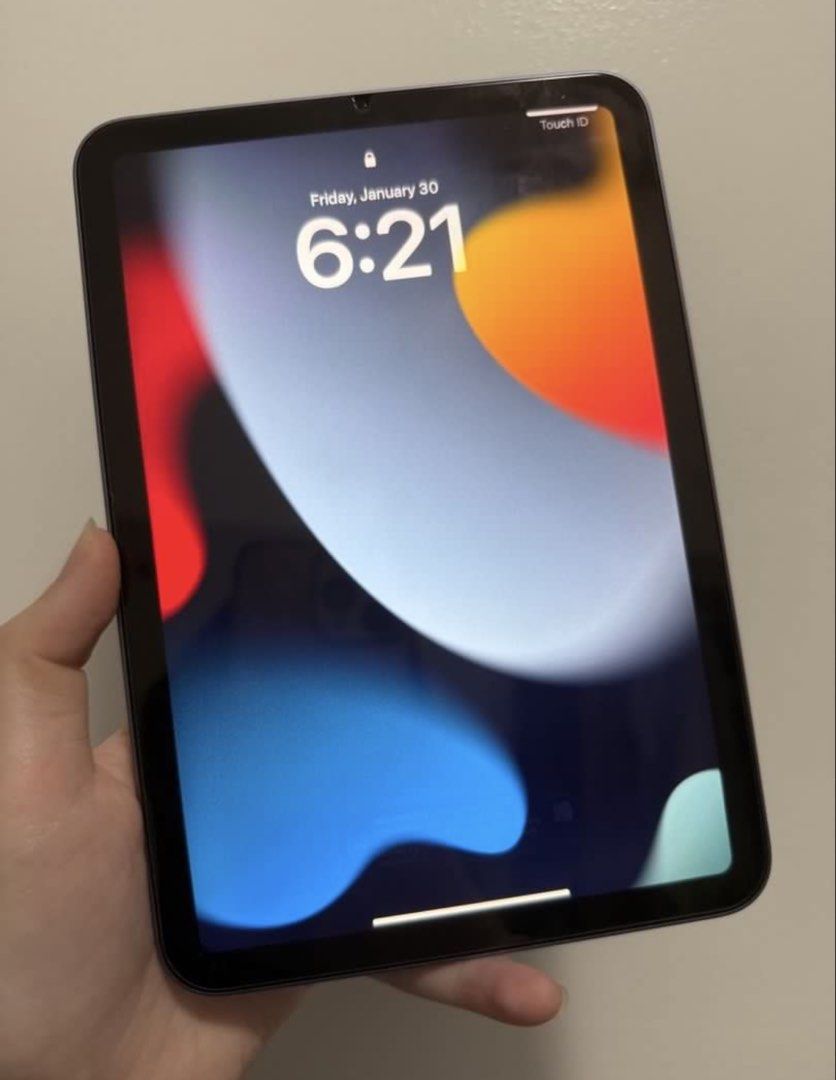 iPad Mini 6 WIFI 64GB Purple with Smart Folio (Category: iPad) located in San Fernando. Submitted by jcpzz (Listing ID 1470792582, Image 1). Description: FIXED PRICE GOOD AS BRANDNEW. Pwede sa maselan. No hidden damage, scratches or dents. Battery health - 90% as confirmed by Apple Support Complete box with charger and receipt ALSO INCLUDE: - spigen tempered glass - original Apple smart folio (white) - generic keyboard + pen RFS: upgraded to macb