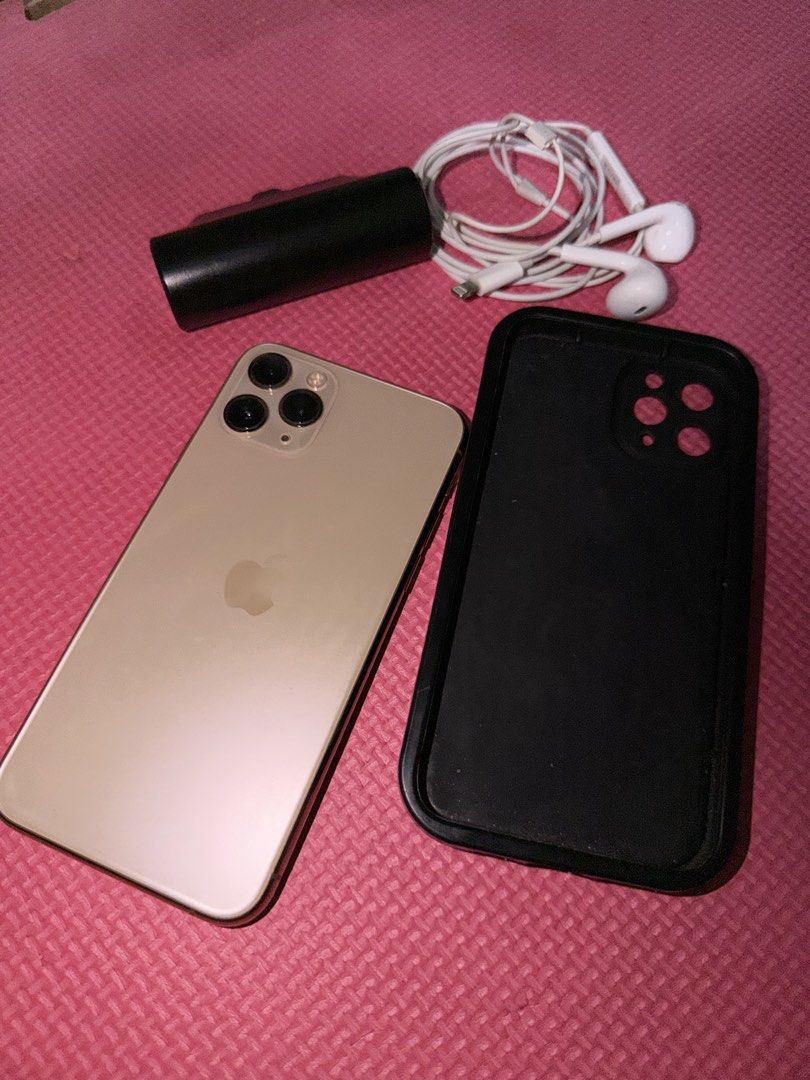 iphone 11 pro 256 (Category: iPhone 11 Series) located in Cavite. Submitted by lululemoon (Listing ID 1470834735, Image 1). Description: WTS LFB 10k FIXED na po from 13k 256gb can reset all you want iphone 11pro rosegold lady owned no repair 69 BH pero makunat pa even naka wifi and data face id tagal naka disable sakin not working na tuloy no sim restriction OPEN FOR ALL NETWORK rfs upgrade PM FOR MORE PICTURES FREE ACCESSORIES .