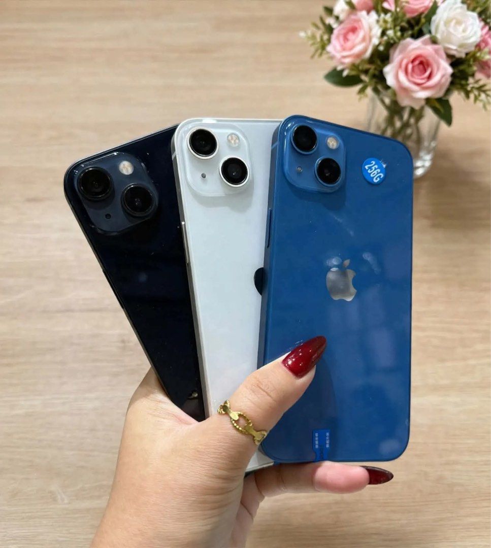 iPhone 13 (Category: iPhone 13 Series) located in Manila. Submitted by wildrabbit_6d856d (Listing ID 1470787142, Image 3). Description: IPHONE 13 ORIGINAL 💰 ₱19,300 (256GB) 💰 ₱18,500 (128GB) ✓ ORIGINAL ✓ PRE-OWNED ✓ 100 BATTERY ✓ GOOD AS NEW ✓ WORKING FACE ID ✓ GOOD TRUE TONE ✓ SAFE TO RESET ✓ ANY SIM WILL DO ✓ ALL FUNCTION ORIG ✓ CLEAR BOTH CAMERA ✓ 0.5 CAMERA READY 📣1 MONTH SERVICE 🔖1 WEEK REPLACE 📦 COMPLETE PACKAGE.