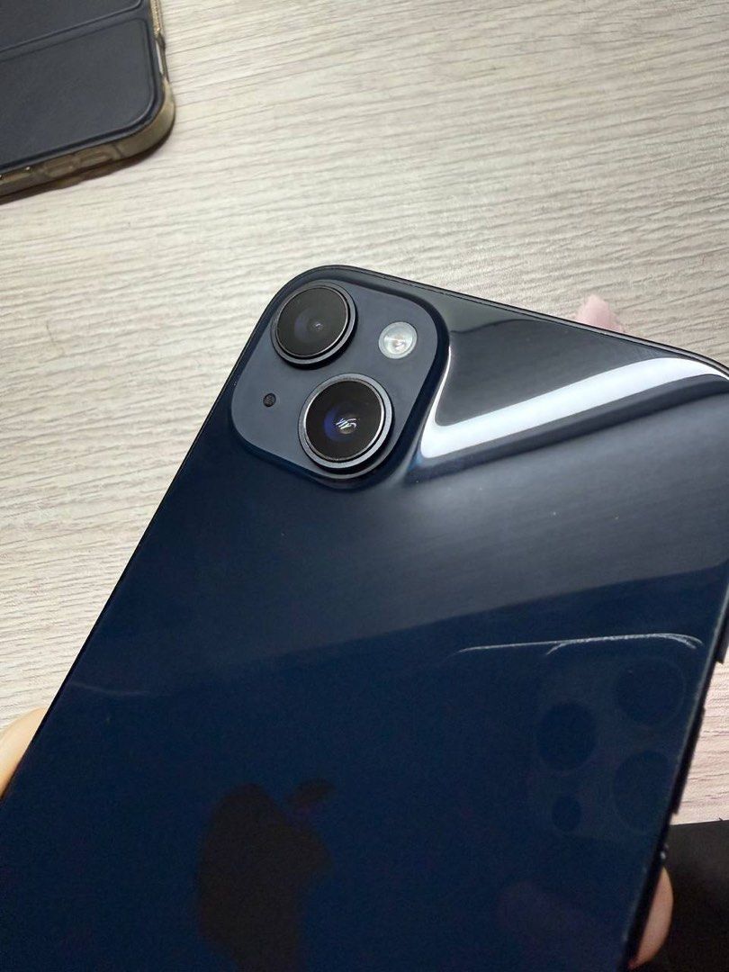 iPhone 14 Plus (Category: iPhone 14 Series) located in Pasig City. Submitted by negotiableish (Listing ID 1470881148, Image 2). Description: iPhone 14 Plus Midnight 128gb Factory Unlocked - newly replaced battery, genuine part - no other issues Inclusions: box, tempered glass (installed), free cases Can do meet-up around FEU-NRMF or SM North.