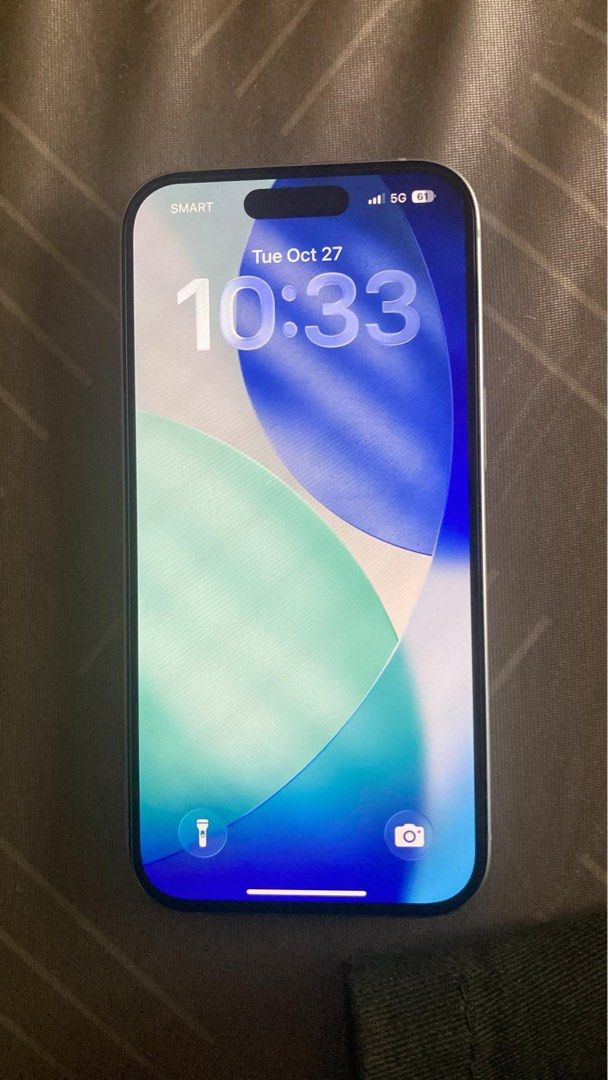Iphone 15 256gb (Category: iPhone 15 Series) located in Manila. Submitted by freedeer-50bc56 (Listing ID 1470781749, Image 2). Description: Iphone 15 256gb 87% batt health ZP/A Smart Locked Unli reset May few scratches lang sa screen Negotiable.