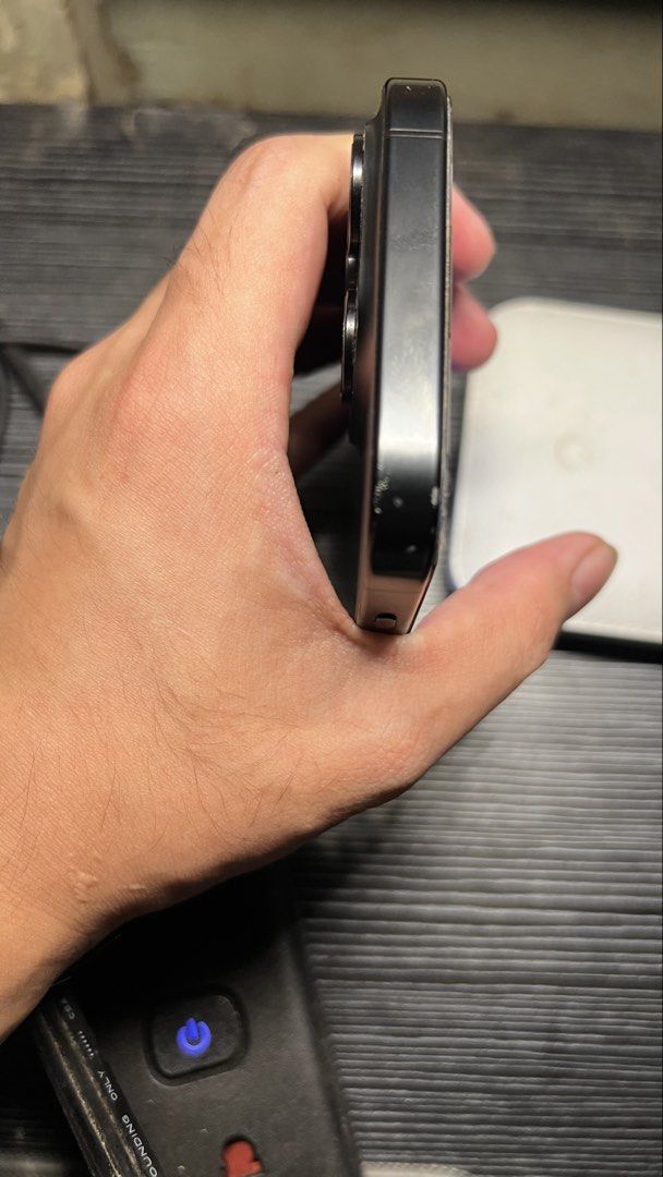 iPhone 15 Pro (Category: iPhone 15 Series) located in Caloocan City. Submitted by dosss2 (Listing ID 1470789007, Image 1). Description: iPhone 15 Pro 128GB -Unit and box only -Never been open -Black Titanium color -Excellent physical and working condition -78% Battery life -bought from Powermac Minor issue Minor dent sa upper corner and lower corner Comes with the original box 32,500 RFS: upgrade Meetups Monumento Caloocan (SM Grand Central) QC.