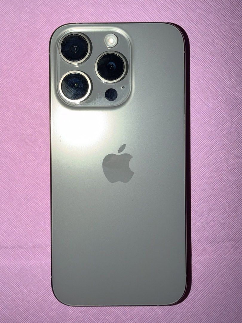 iPhone 15 Pro - 256gb (Category: iPhone 15 Series) located in Cainta. Submitted by spicedupleo (Listing ID 1470893311, Image 3). Description: - Model: iPhone 15 Pro - NEGOTIABLE FOR SURE BUYERS ‼️‼️ - Storage: 256GB - Color: Natural Titanium - Condition: 7/10 (normal signs of use) - Battery Health: 82% (1125 cycle counts) - Includes: Original box - Location: Metro Manila for meetups.