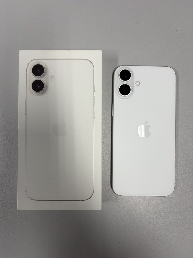 iPhone 16 Plus 256 GB (White) (Category: iPhone 16 Series) located in Marikina City. Submitted by henlo_moathe (Listing ID 1470757805, Image 1). Description: FOR SALE: iPhone 16 Plus 256GB — White Selling my well-maintained, lady-owned iPhone 16 Plus! • Storage: 256GB • Color: White • Battery Health: 90% — Normal • Open line to all networks • Condition: Super smooth and well-maintained • Screen protector applied since Day 1 and always used with a