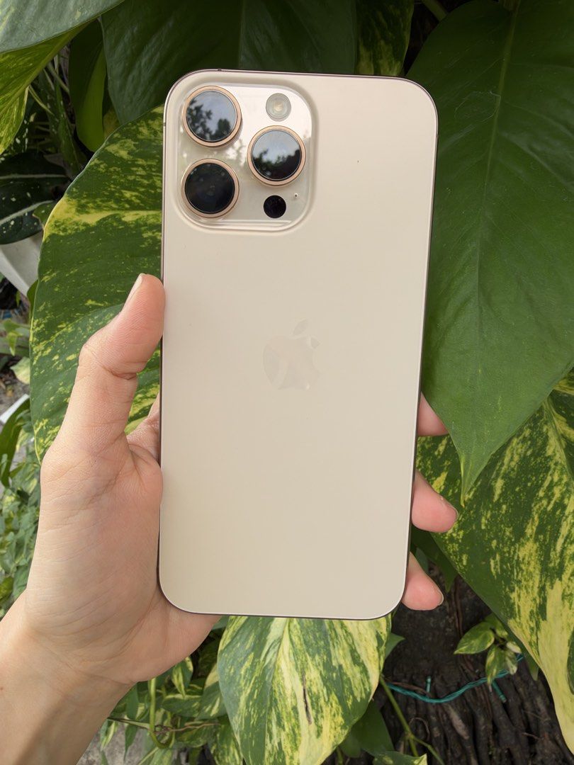iPhone 16 pro max 256gb (Category: iPhone 16 Series) located in Bulacan. Submitted by jewel_24 (Listing ID 1470849854, Image 1). Description: iPhone 16 Pro max - 256gb storage - 88% Battery Health - Factory unlocked (any sim) - Smooth performance - No replaced -No scratches Inclusions: unit, rep box, type C cable, cases & camera lens protector.
