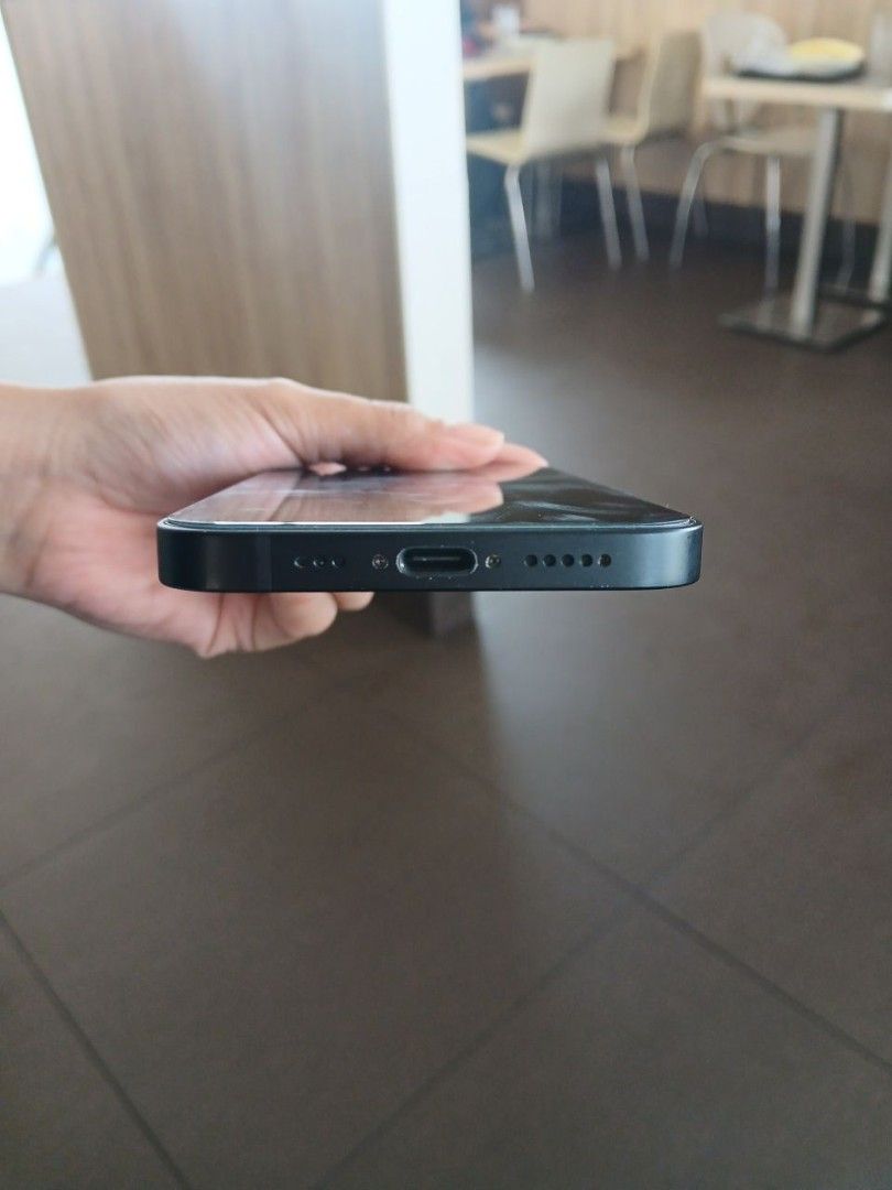 IPHONE 16E RUSH (Category: iPhone 16 Series) located in Manila. Submitted by chocoknots_ (Listing ID 1470768410, Image 2). Description: 24500 nego ang price!!! IPHONE 16e 128gb •Original Parts •Battery Health: 91% •619 cycle count •Unli reset -Face Id ✔️ -Truetone ✔️ -Camera (Front and Back)✔️ -All Button ✔️ -Speaker and Mic ✔️ -Charging Port ✔️ -No Sim Restriction ✔️ -Signs of usage sa hard case. 𝐈𝐧𝐜𝐥𝐮𝐬𝐢𝐨𝐧 -UNIT -2 CASE -1 TEMPERED GLAS