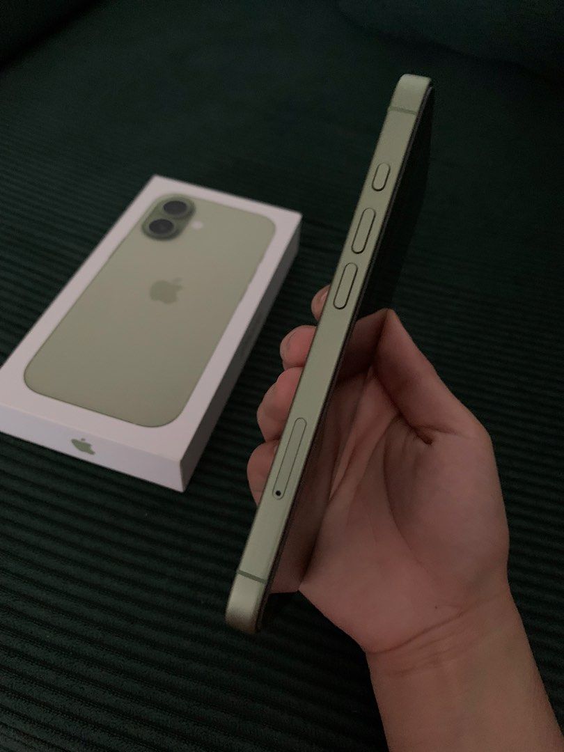 iphone 17 (Category: iPhone 17 Series) located in Manila. Submitted by namis_cart (Listing ID 1470821988, Image 3). Description: [ wts lfb ph for sale gadget ] 🛒 : apple iphone 17 sage green ⤷ ₱50k ⟢ 256 gb ⟢ 100% battery health ⟢ good as new — newly bought last may 2026 ⟢ active warranty until may 2027 🩷 lady owned, need funds ⭐️ comes with box | tempered glass | free clear acrylic case (anti-yellow) 📍 strictly for meet up — robinson’s manila