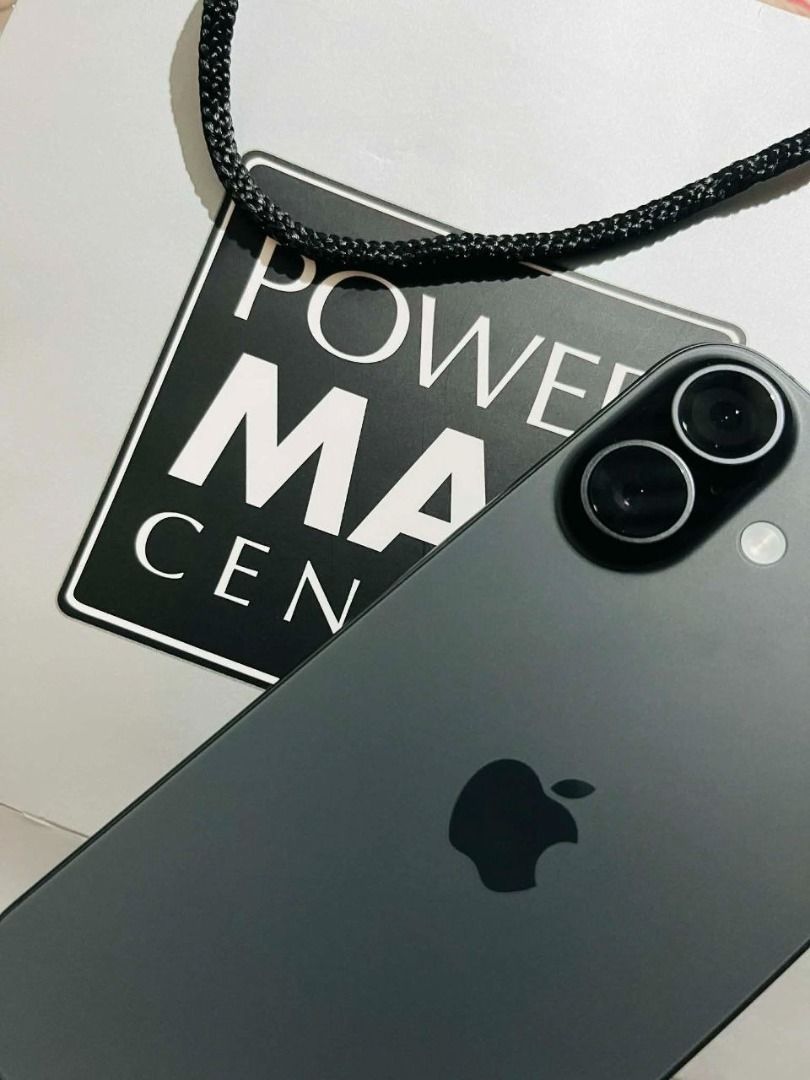 Iphone 17 Black (Category: iPhone 17 Series) located in Caloocan City. Submitted by larabella (Listing ID 1470757441, Image 1). Description: .