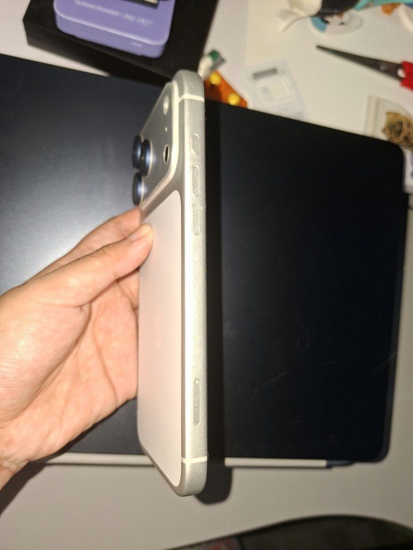 Iphone 17 PROMAX 256 GB (Category: iPhone 17 Series) located in Carmona. Submitted by danielley1234 (Listing ID 1470813501, Image 3). Description: BASA MUNA BAGO DM! R Open for SWAP Battery Health: 93% Cycle Count as of Date of posting: 314 Fully Paid Open Line Still on Warranty until December 2027 Only issue is meron chip sa may camera touch ang paint the rest goods. Iwas sa barat, price is still negotiable pero pass sa barat please. I prefer if