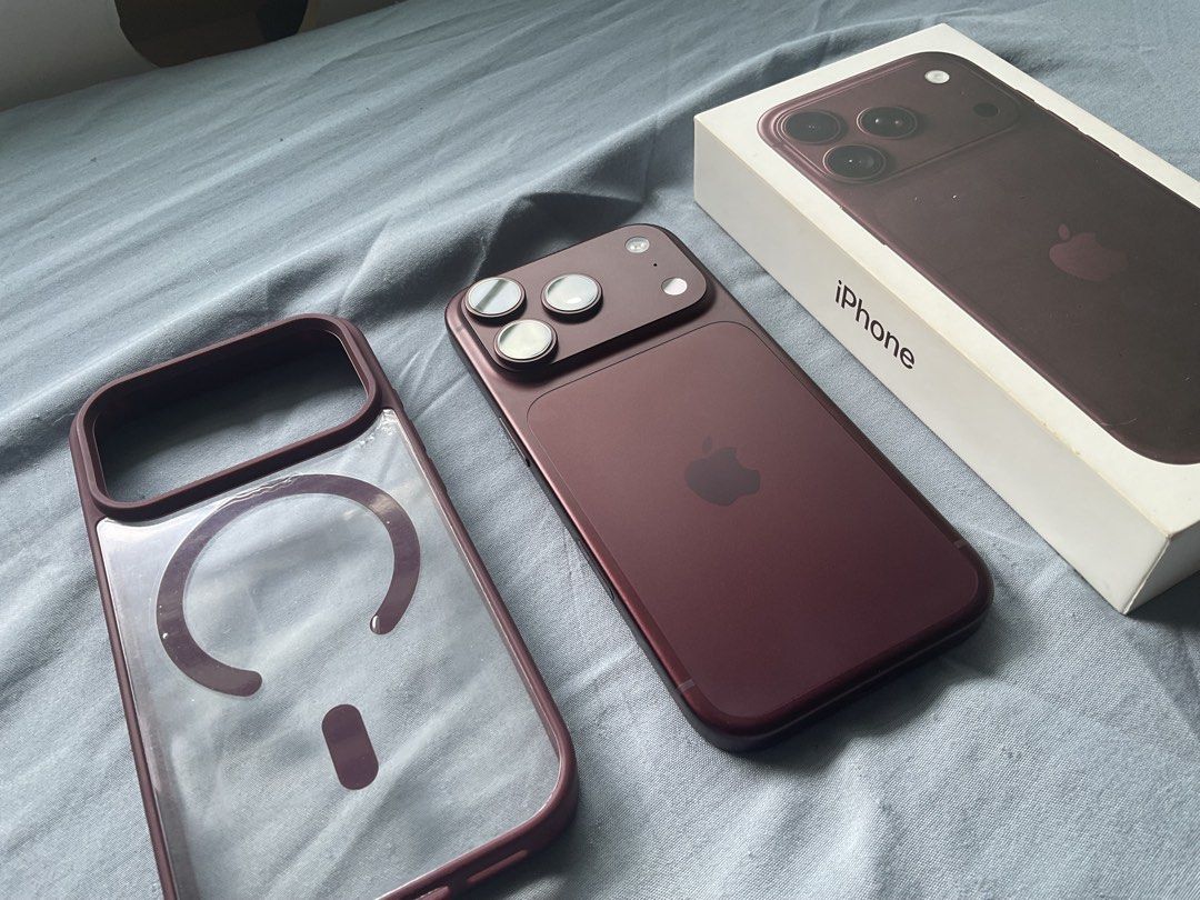 IPhone 18 Pro Burgundy 256gb (Category: iPhone 18 Series) located in Caloocan City. Submitted by afulgencio72145 (Listing ID 1470768272, Image 3). Description: For sale or swap Iphone 18 Pro 256gb Burgundy HongKong Variant Factory unlocked sim slot with Esim 100bh 7 cc only Under warranty ‘till 9/23/2027 Complete with box and case Can be swap to lower unit add cash North Caloocan/QC Location.