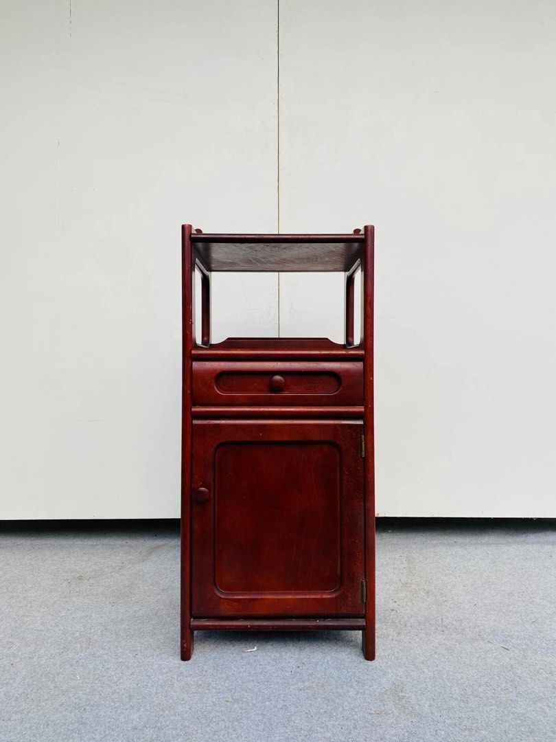 “JAPAN SURPLUS” KARIMOKU TELEPHONE STAND (Category: Other Home Furniture) located in Bulacan. Submitted by monmon555 (Listing ID 1470916680, Image 3). Description: “JAPAN SURPLUS” KARIMOKU TELEPHONE STAND SIZE: 14L” x 12W” x 32H” inches (AS-IS ITEM) IN GOOD CONDITION.