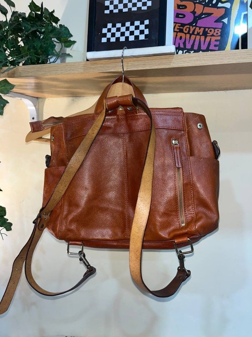 Japanese Geniune Leather backpack (Category: Backpacks) located in Quezon City. Submitted by michypeachyy1 (Listing ID 1470913729, Image 3). Description: 850 plus shipping only good condition 16 inches length 12 inches height.
