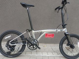 （分類：）位於 。 由 tkobike09943194 提交（商品編號 1470795041，圖片 1）。簡介： 。