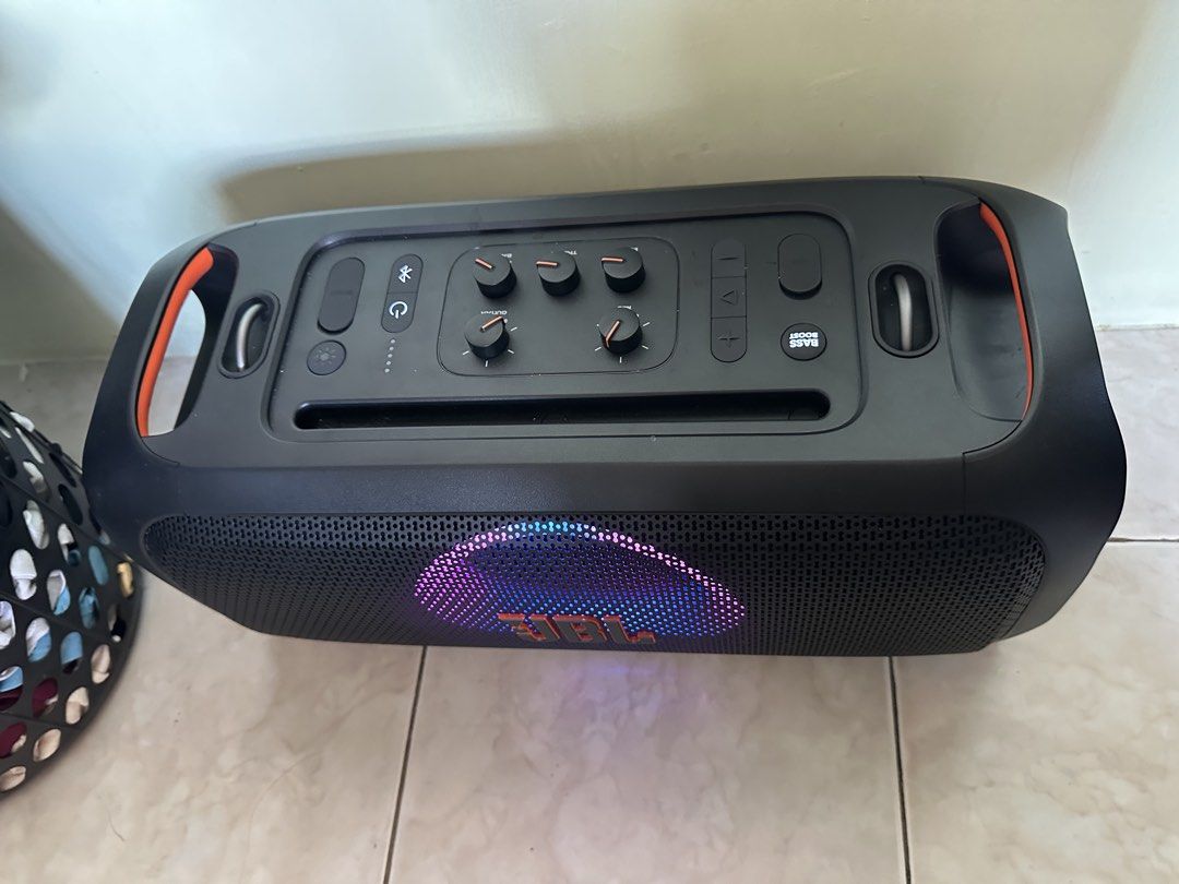 JBL OTG Essential Portable Bluetooth Speaker with Carry Bag (Category: Soundbars, Speakers & Amplifiers) located in Quezon City. Submitted by pxlshop (Listing ID 1470762785, Image 3). Description: JBL OTG WITH MIC AND TRAVEL BAG Ilang beses lang nagamit. Almost Brandnew no issue no scratches or dents (di nga nagamit😂) Complete with box, manuals, charging chord , straps FREE TRAVEL BAG included (madaming compartments with mic storage sa likod) Bo
