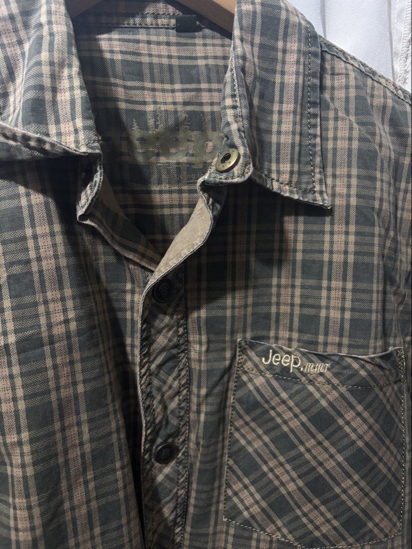Jeep orig no issue (Category: Coats, Jackets and Outerwear) located in Manila. Submitted by vastwater.35ff01 (Listing ID 1470866182, Image 2). Description: Loc:Imus Cavite.
