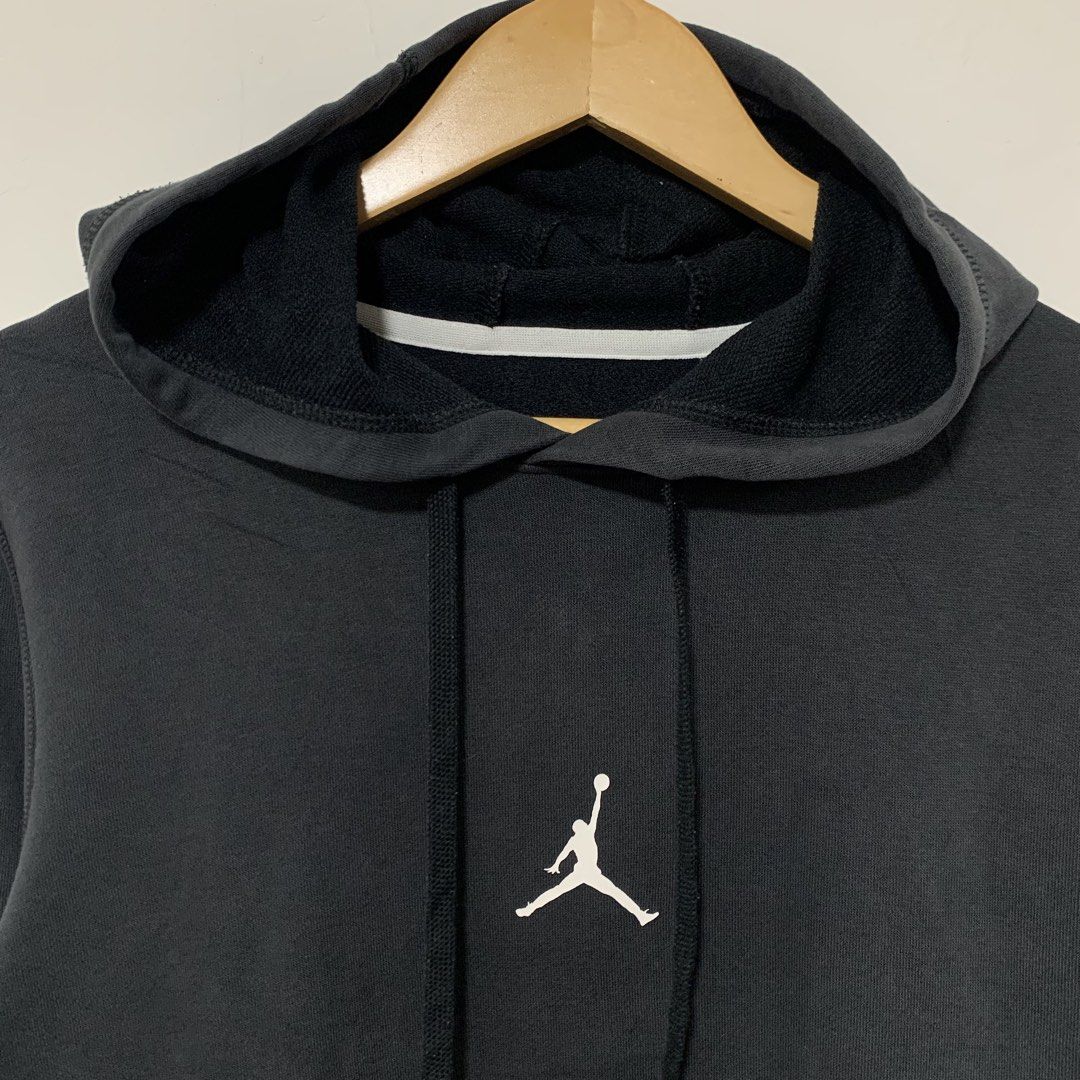 Jordan acid wash (Category: Hoodies) located in Cavite. Submitted by yobubsss (Listing ID 1470914678, Image 2). Description: Size small fit large 22w 27L Good condition No issue.