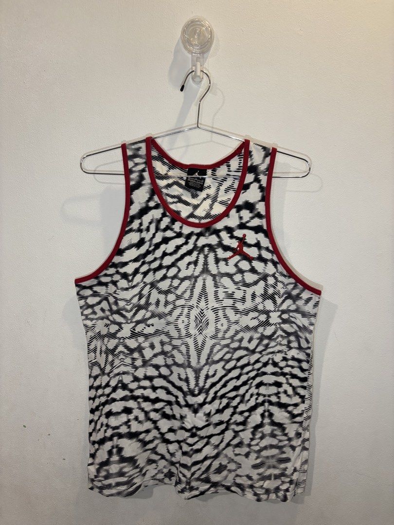 JORDAN CEMENT (Category: Tshirts & Polo Shirts ) located in Makati City. Submitted by sweetfitforyouph1200 (Listing ID 1470861032, Image 1). Description: Jordan sando youth xl Cement design aop No issue Like new .