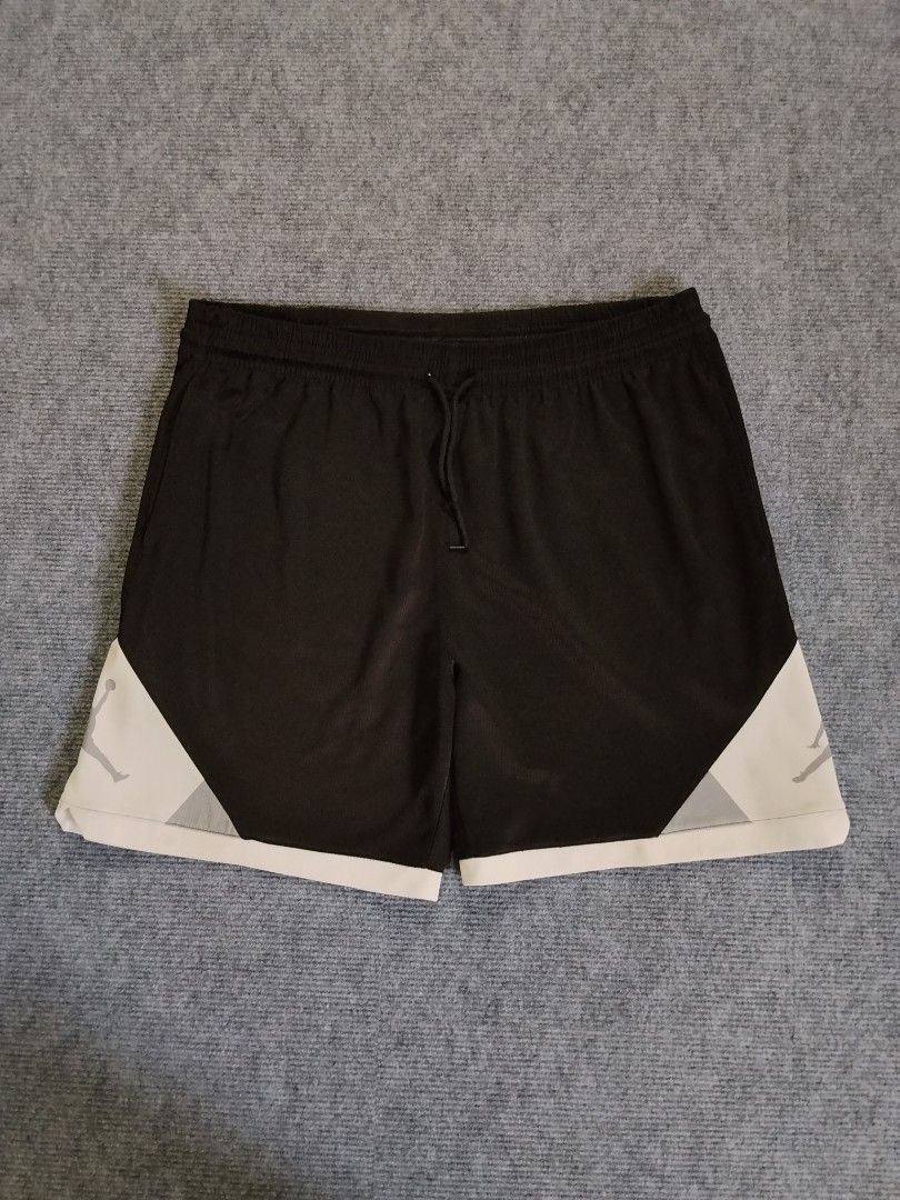 JORDAN DRI-FIT AIR DIAMOND SHORTS (Category: Shorts) located in Kalibo. Submitted by ionsthrift (Listing ID 1470897700, Image 2). Description: 📌Ugaliing mag basa palagi, pra iwas tanong o aberya. 📌Wag na mag offer kng hndi nman kayang panindigan or bibilhin. Dahil once na nag offer ka dpat sure ka. 📌Please, manage your expectation nlng, halos lahat po ng items ay galing ukay, denedeclare ko nman pag my issue, pro pasensya na pag meron akong di