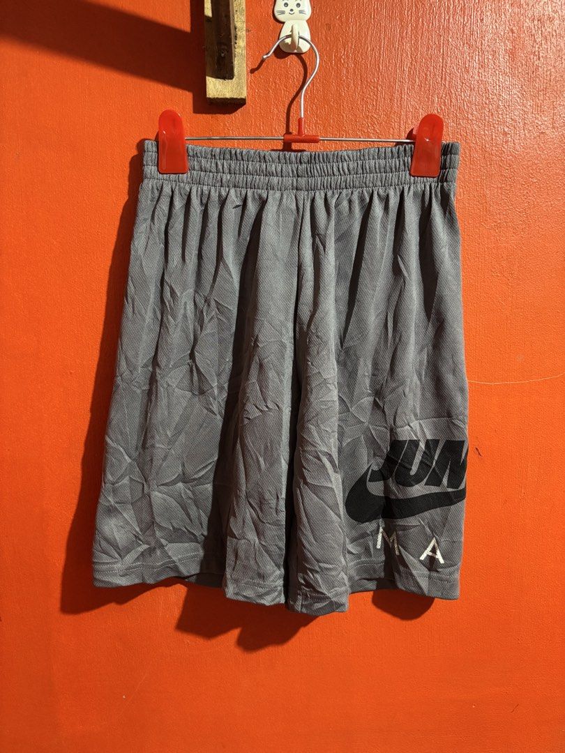 Jordan Jumpman Grey Mesh Shorts (Category: Shorts) located in Naga. Submitted by ajrc.shop (Listing ID 1470846576, Image 2). Description: Jordan Jumpman ✅Size: L youth size ✅Width: 25.5-32 ✅Length: 18 ✅Color Rate: 9/10 ✅Issue: Last pic ✅Need Wash ✅Location: Bicol Naga City, Camarines Sur ✅Courier: J&T Express/Flash Express ✅MOP: Gcash only.